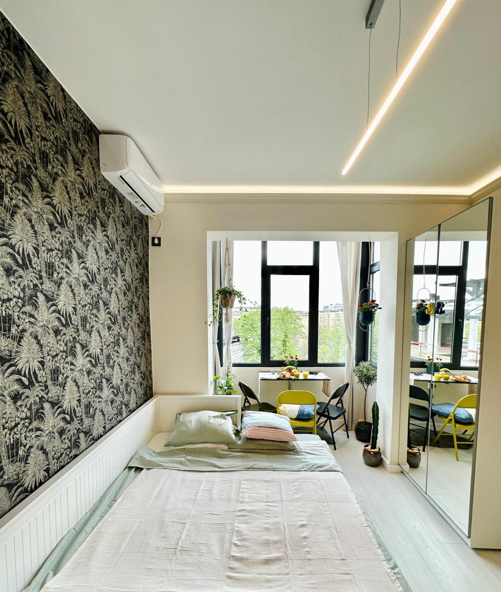 Harmony Studio - Elegant Escape Near Ateneu Bucharest Exterior photo